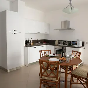 https://al-porto-marsala.sicilyhotelsitaly.net